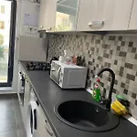 شقة - Drumul Taberei Parc بوخارست