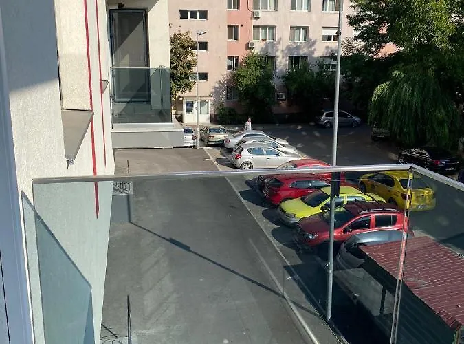 - Drumul Taberei Parc Апартаменти Бухарест