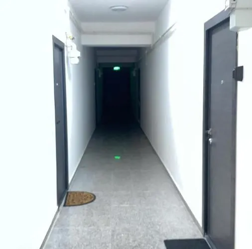 - Drumul Taberei Parc Apartment *