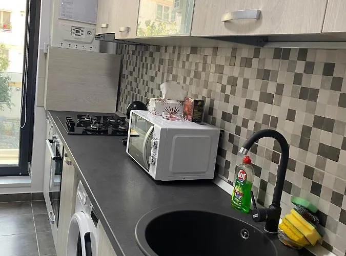 Apartment - Drumul Taberei Parc Bukarest