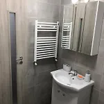 - Drumul Taberei Parc Апартаменти *